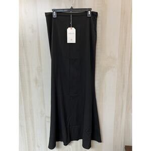 Inherit Black Skirt - NWT - Size 8